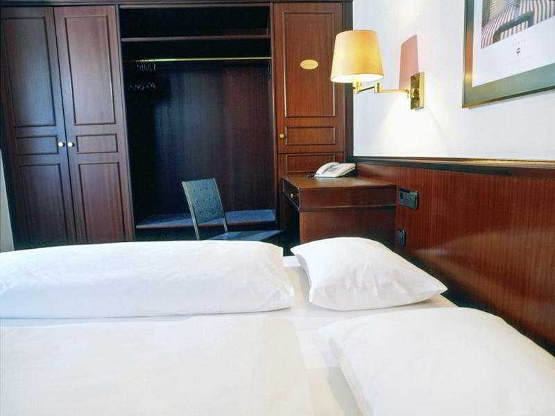 ibis Styles Köln City Exterior foto